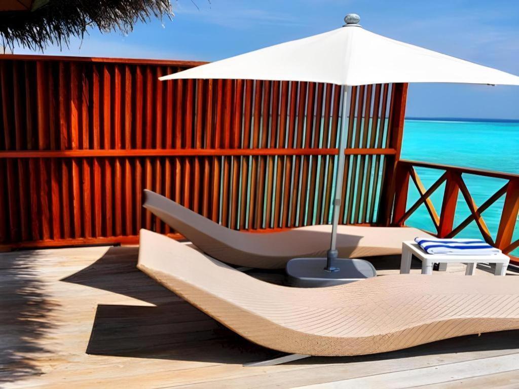 Angaga Island Resort And Spa Luaran gambar